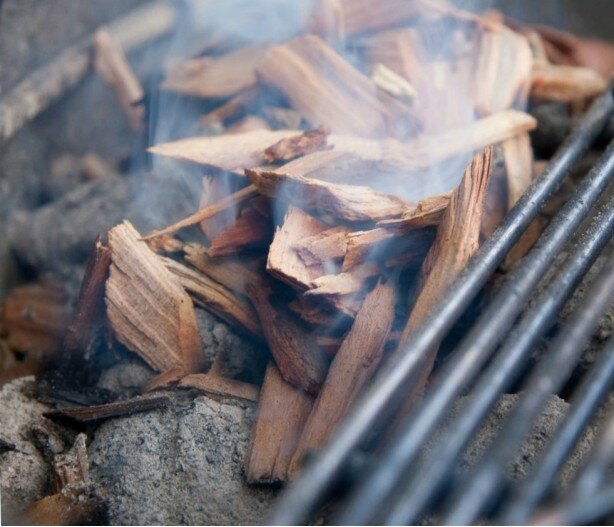 Щепа для копчения Weber, для свинины, 700 гр