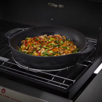 Weber Crafted Вок чугунный с возможностью приготовления на пару